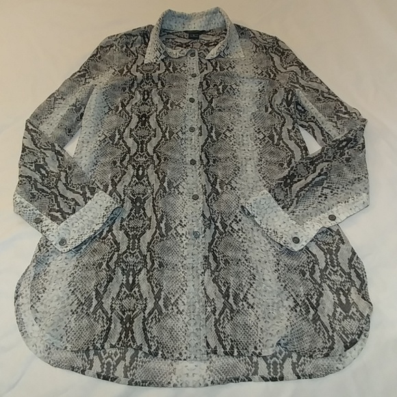 ๐Moda International Sheer Snakeskin Blouse - Picture 2 of 5